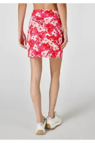 Ayollar uchun mini gulli ko'p rangli yubka - COLIN’S (1)