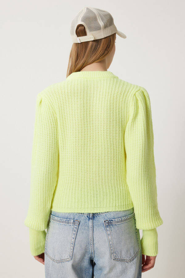 Ayollar uchun neon sariq velosiped yoqali pufak yengli triko kozok CV00042 - 6