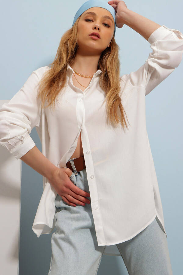 Ayollar uchun oq rangli asosiy to'qilgan ko'ylak ALC-X5442 - 2