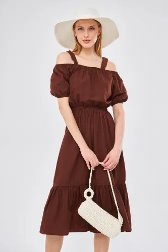 Ayollar uchun qahva rangli belga elastik tasmali yelkali ko'ylak ARM-21K001214 