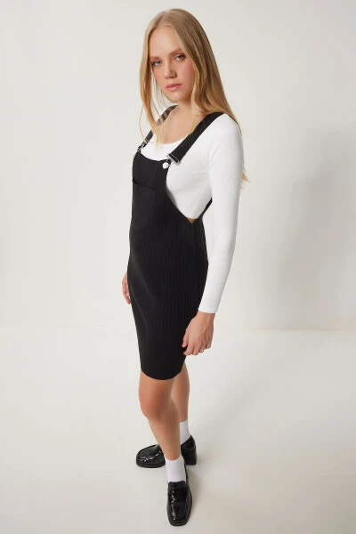 Ayollar uchun qora keng cho'ntakli triko salopet CI00112 - HAPPINESS İSTANBUL (1)