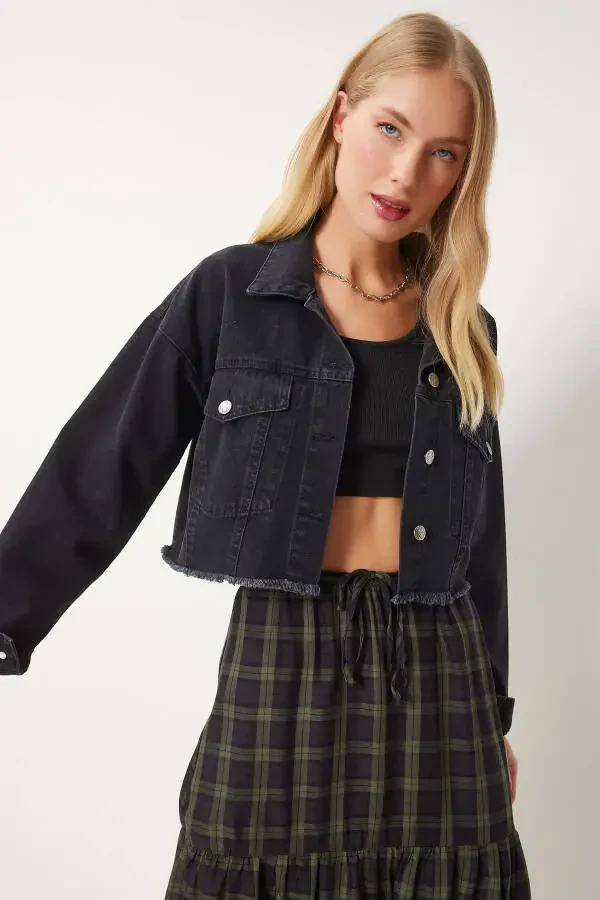 Ayollar uchun qora ponponli denim kurtka AN00214 - 1