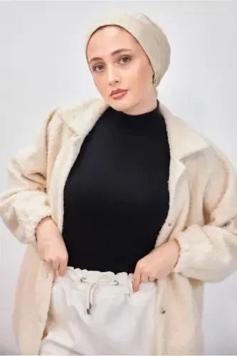 Ayollar uchun qora rangli yelkasiz yorganli ko'ylagi T 8253 - 3