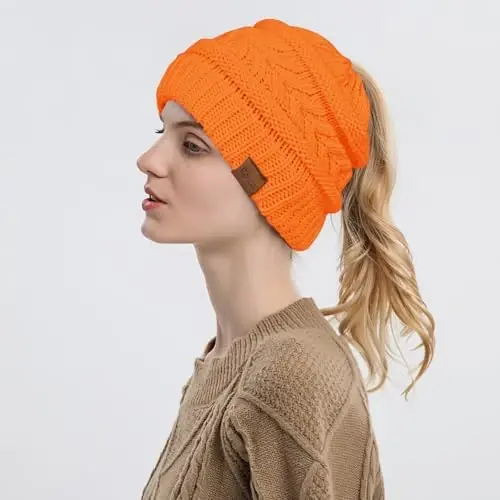 Ayollar uchun Rosoz 1 va 2 ta Ponytail Beanie to'plami, Qishki Issiq Beanie dumi Yumshoq cho'zilgan kabel naqshli tartibsiz baland to'plamli shapka - 3