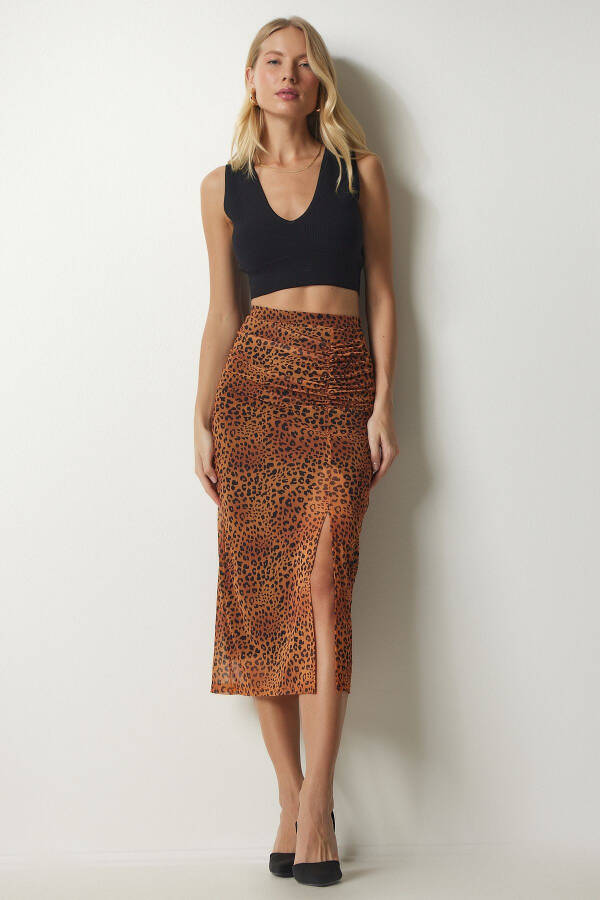 Ayollar uchun to'q sariq naqshli burmali shifon yubka CR00420 - 4