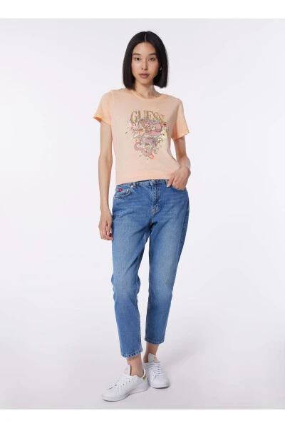 Ayollar uchun to'q sariq rangli velosiped yoqali futbolka W4GI50K9SN1-F3F9 - GUESS (1)