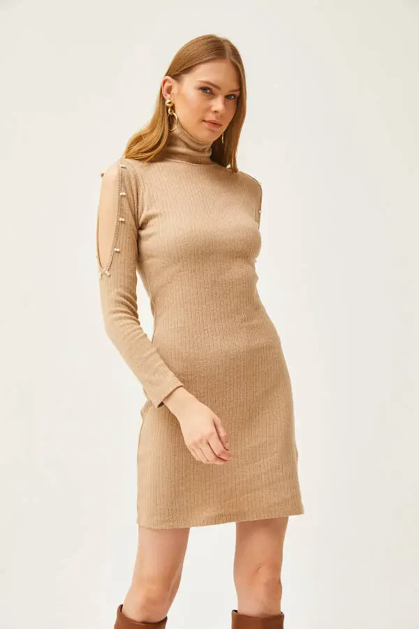 Ayollar uchun toshli yelka ochilgan, munchoq bilan bezatilgan, baliqcha uslubidagi, shamollik ko'ylak ELB-19002039 - 4