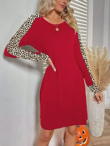 Ayollar uchun uzun yengli, dumaloq yoqali, yenglari leopard detallı, ikki ipli matodan mini ko'ylak - 3