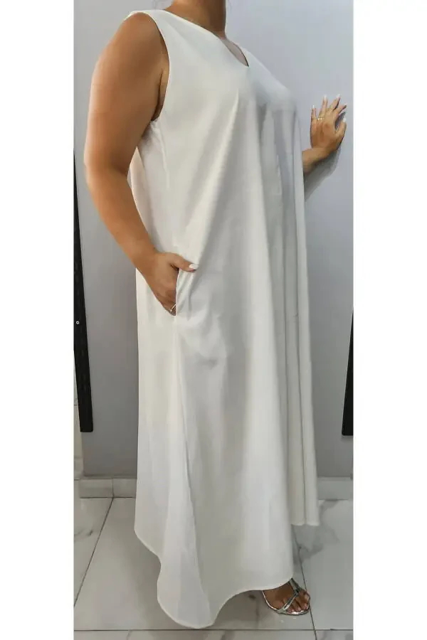 Ayollar uchun V bo'yinli, yengsiz, katta o'lchamli maxi ko'ylak 24135 - 4