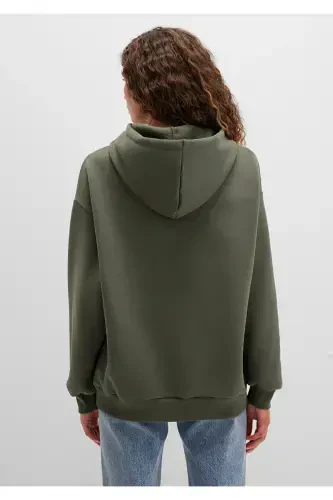 Ayollar uchun Xaki yashil M1600361-71581 kaputli ko'ylagi - 4