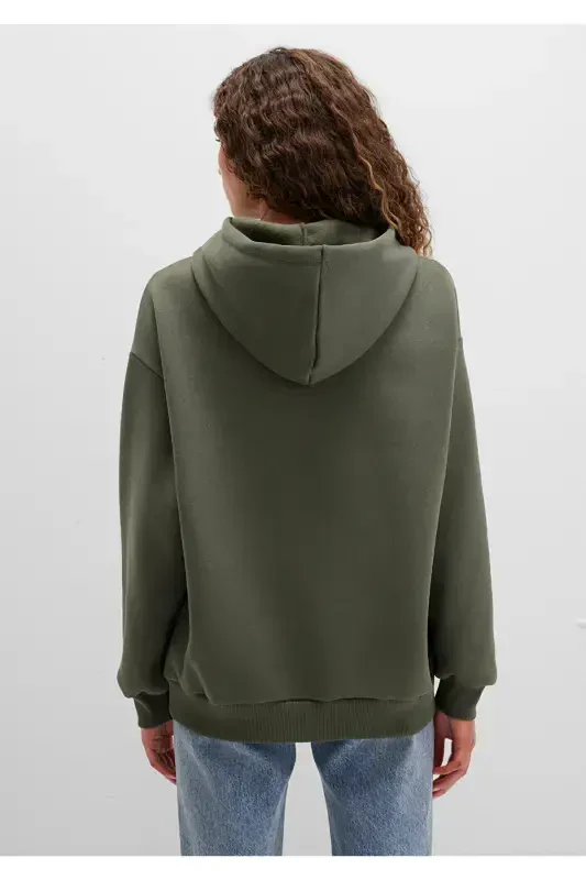 Ayollar uchun Xaki yashil M1600361-71581 kaputli ko'ylagi - 4