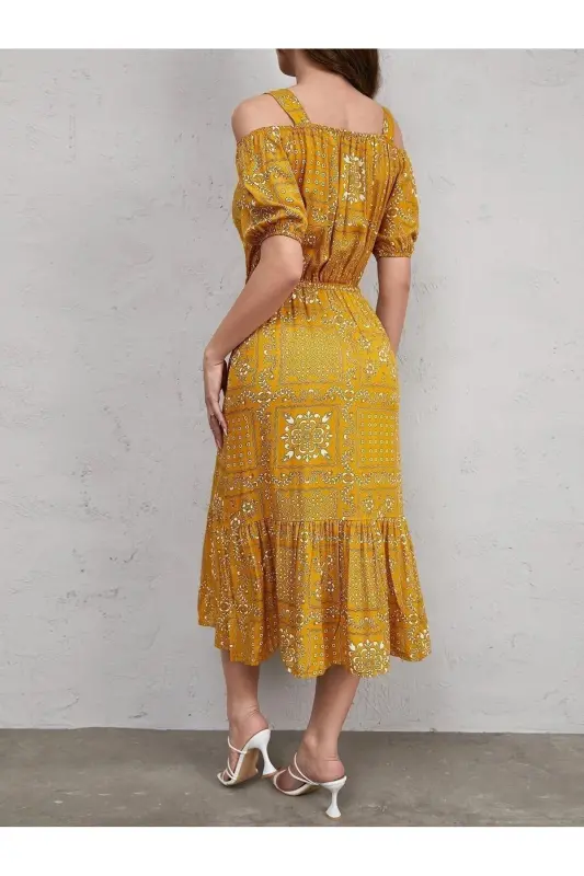 Ayollar uchun xantal rangli to'rli gulli naqshli, belbog'i elastik, yelkali ko'ylak ARM-21K001202 - 7