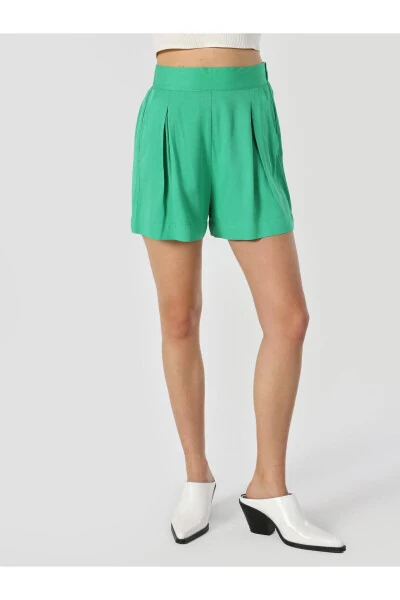 Ayollar uchun yashil, baland bel, oddiy o'lchamli shortik. - 6