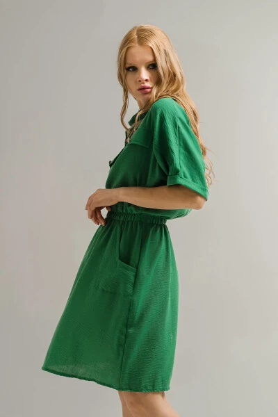 Ayollar uchun yashil ko'krak qanotli yengli cho'ntakli elastiki belbog'li ko'ylak Arm-23y001076 - 7