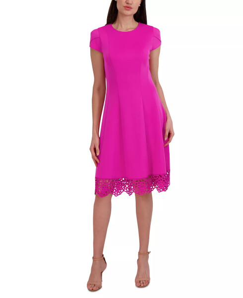 Ayollar uchun yumaloq yoqa, yengsiz, fit & flare libos, fuchsia - 1