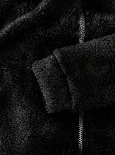 Ayollar uzun qisma kapüşon va fermuar detallari bilan peluş short kombinezon - 4