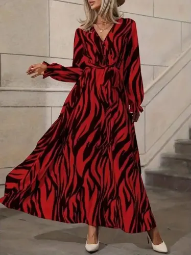 Ayollar uzun qisma kesilgan yoqali kamarli zebra naqshli suprem maksi ko'ylak - 3