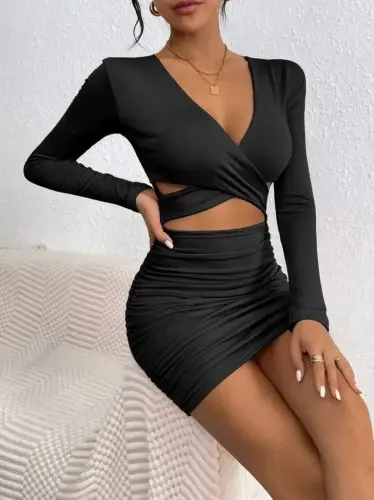 Ayollar uzun qollari o'ralgan Dekolte detallari Mini Sandy ko'ylak - BÜYÜKBEDENIZ (1)