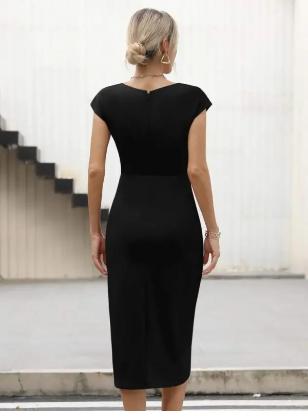 Ayollar Yarim Oy Yengli Velosiped Yoqali Yon Tomondan Drapey Ithal Krep Ko'ylak - 4