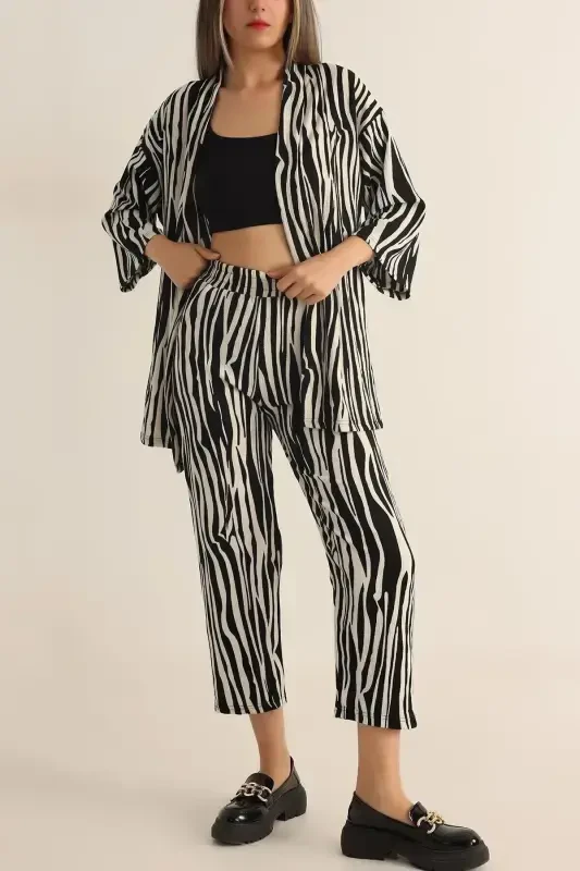 Ayollar Zebra naqshli kimono tepa va pastki to'plami - Zebra naqshli - TRENDALISSE