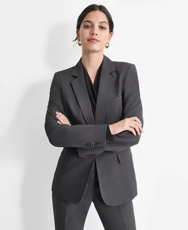 Ayollarning o‘yma yoqali tugmali uzun yengli kurtkasi - DKNY