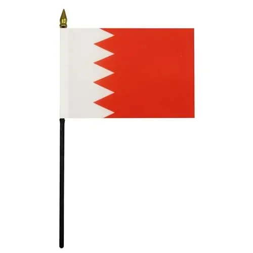 AZ FLAG - Bahrain Table Flag 4'' x 6'' - Bahrain Mini Desk Flag 100% Polyester 15 x 10 cm. - Office Banner with 10'' Pole - Golden Spear - AZ FLAG