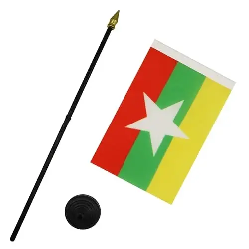 AZ FLAG - Burma Table Flag 4'' x 6'' - Burmese Mini Desk Flag 100% Polyester 15 x 10 cm. - Office Banner with 10'' Pole - Golden Spear - 4