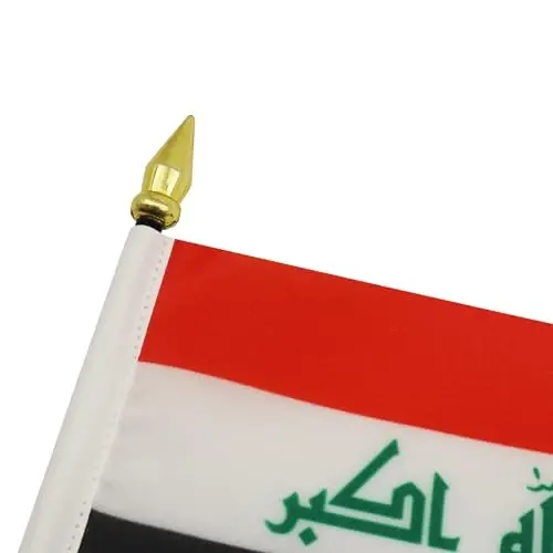 AZ FLAG - Iraq Table Flag 4'' x 6'' - Iraqi Mini Desk Flag 100% Polyester 15 x 10 cm. - Office Banner with 10'' Pole - Golden Spear - 4