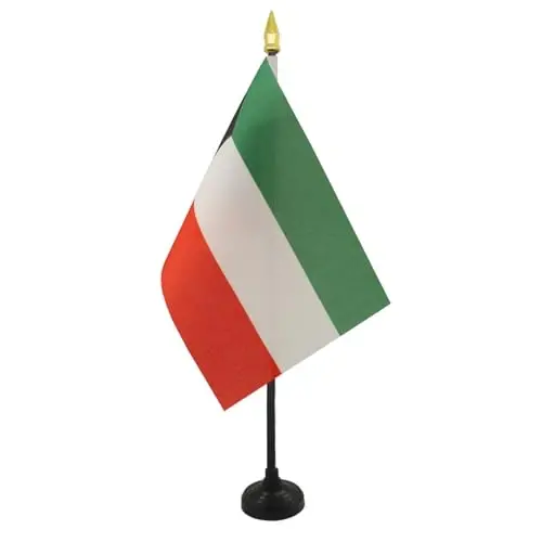 AZ FLAG - Kuwait Table Flag 4'' x 6'' - Kuwaiti Mini Desk Flag 100% Polyester 15 x 10 cm. - Office Banner with 10'' Pole - Golden Spear 