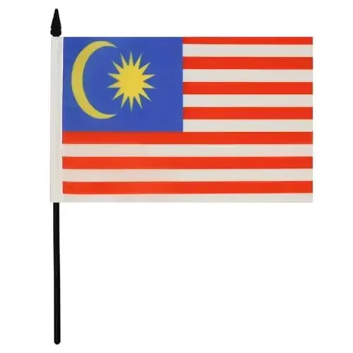 AZ FLAG Malaysia Table Flag 5'' x 8'' - Malaysian Desk Flag 21 x 14 cm. - Black plastic stick and base - AZ FLAG