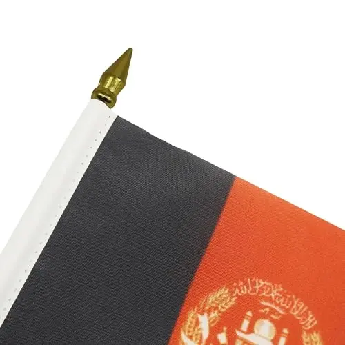 AZ FLAG - Afghanistan Table Flag 4'' x 6'' - Afghan Mini Desk Flag 100% Polyester 15 x 10 cm. - Office Banner with 10'' Pole - Golden Spear - 4