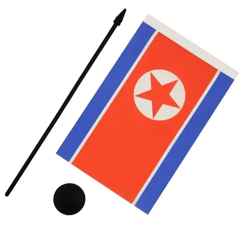 AZ FLAG Флаг Северной Кореи настольный 5'' x 8'' - Северокорейский настольный флаг 21 x 14 см. - Черная пластиковая палочка и основа. - 3