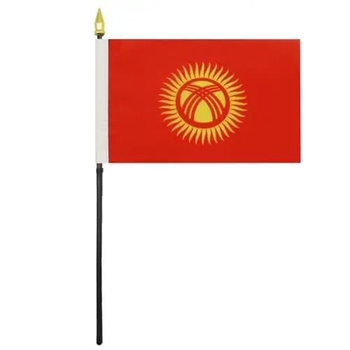 AZ FLAG - Kyrgyzstan Table Flag 4'' x 6'' - Kyrgystani Mini Desk Flag 100% Polyester 15 x 10 cm. - Office Banner with 10'' Pole - Golden Spear - AZ FLAG