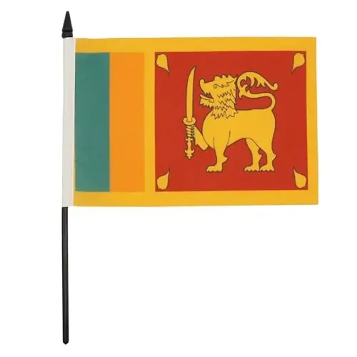 AZ FLAG Shri Lanka Stol bayrog'i 5'' x 8'' - Shri Lanka Stol bayrog'i 21 x 14 sm. - Qora plastik tayoq va taglik - AZ FLAG