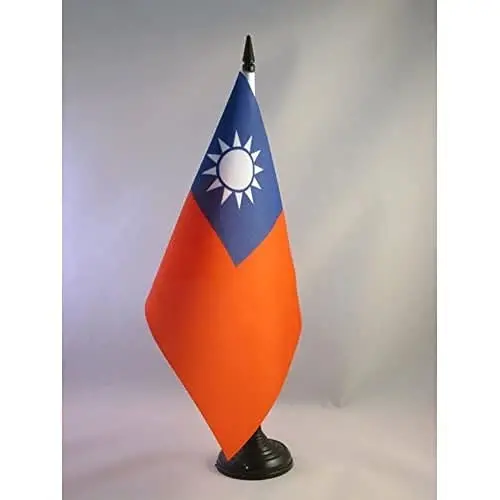 AZ FLAG Taiwan Table Flag 6x8 in 100D Polyester Plastic Base | Indoor use Taiwanese office flag - Sewn finish and reinforced edges with plastic pole and plastic base - 1
