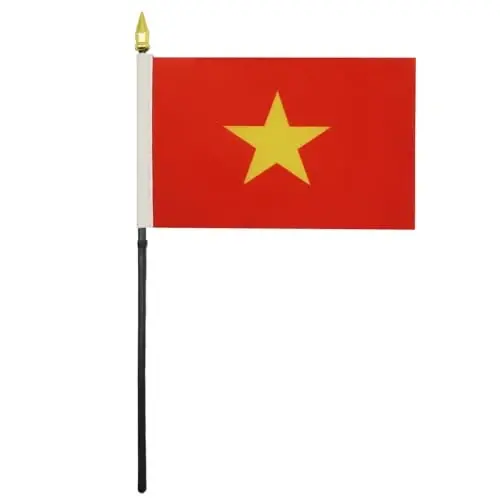 AZ FLAG - Vietnam Table Flag 4'' x 6'' - Vietnamese Mini Desk Flag 100% Polyester 15 x 10 cm. - Office Banner with 10'' Pole - Golden Spear - 1