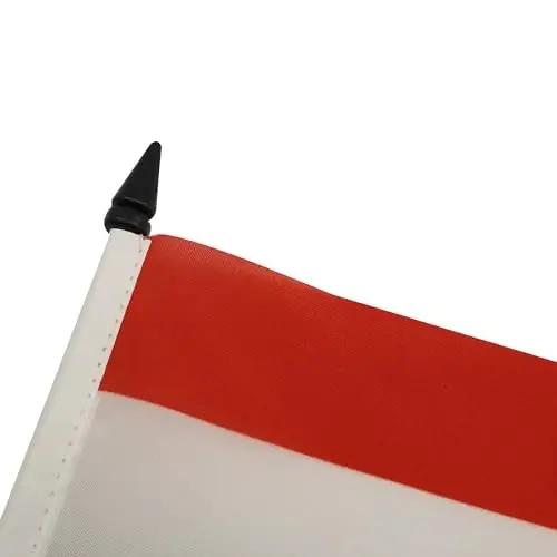 AZ FLAG Yemen Table Flag 5'' x 8'' - Yemeni Desk Flag 21 x 14 cm. - Black plastic stick and base - 4
