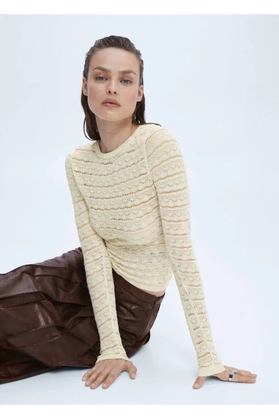 Ажурный вязаный свитер - 6