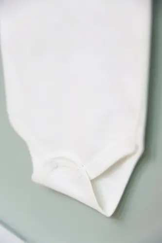 Babam Için Dünyayı Annem Için Babamı Yakarım Yazılı Bebek Zıbını - BEBEQON (1)