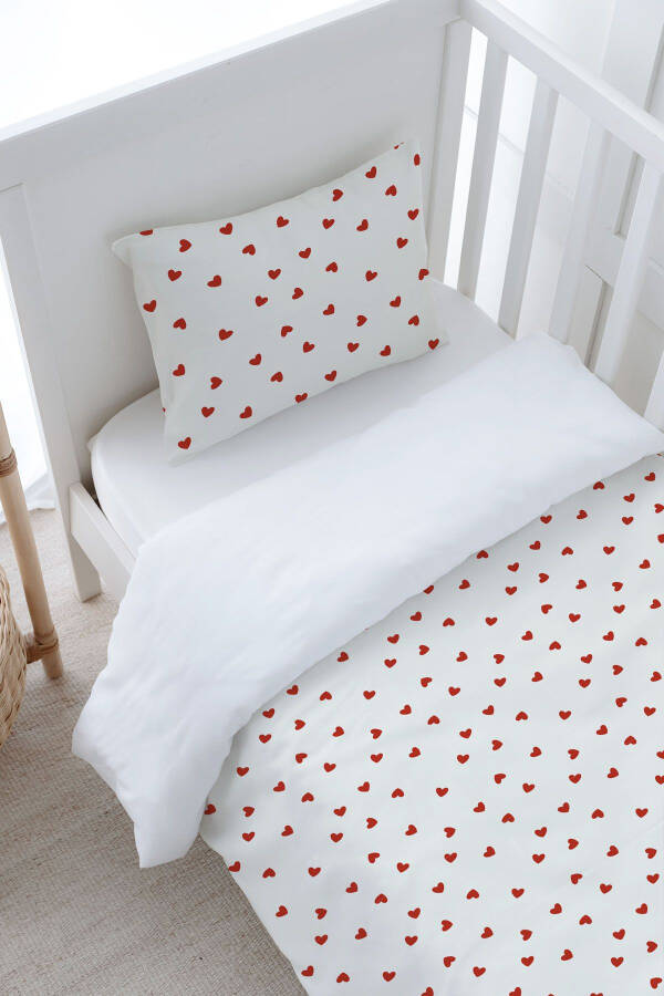 Baby Boy Duvet Cover Set (100x150) - Iconic Series - Red Hearts - 3