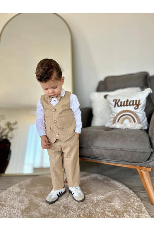 Baby Boy Striped Vest Suit Set (4 pieces): Shirt, Pants, Vest, Bow Tie - 4