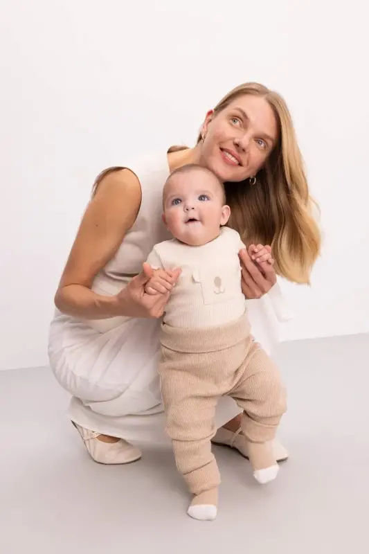 Baby Boys 3-Piece Set Ribbed Turtleneck Snap-Closure Short Sleeve Bodysuit Bottom Scarf-Beige Melange - DEFACTO