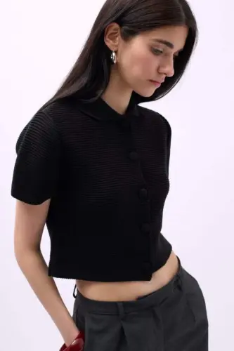 Baby Collar Buttoned Blouse - 5