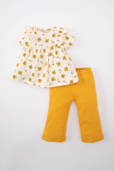 Baby Girl Floral Blouse and Pants 2-Piece Set Yellow - 1