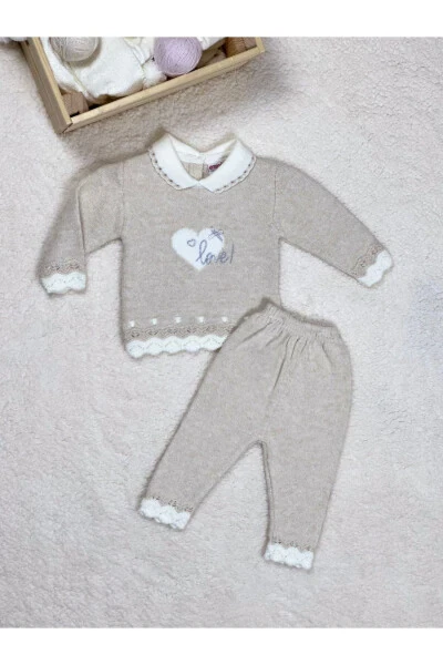 Baby Girl Knit Set with Heart Love Embroidery, Elastic Waist Top, and Patterned Bottom - E&S EMİN'S