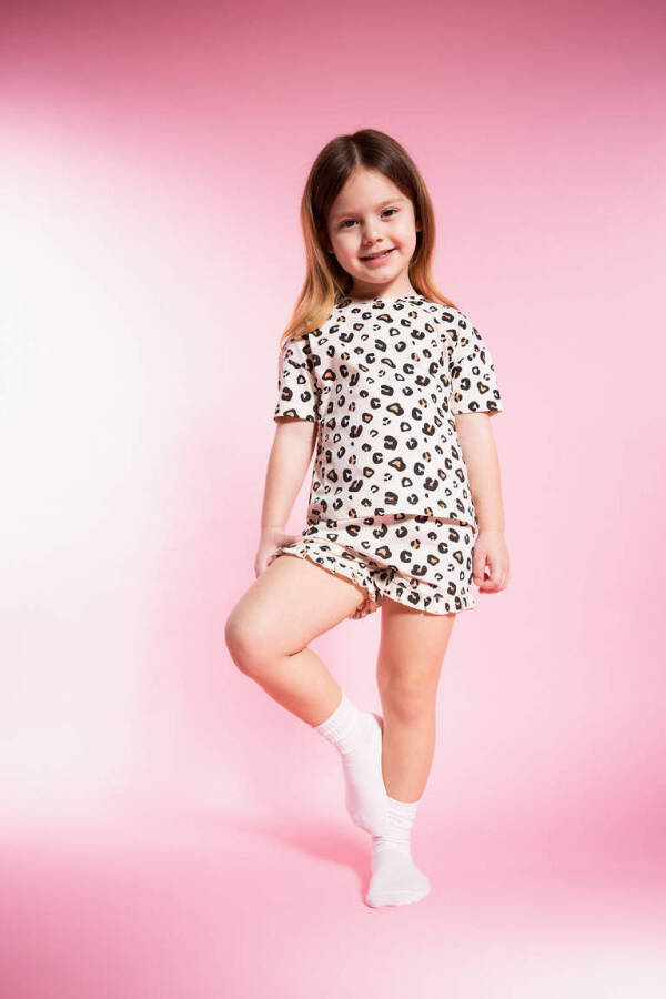 Baby Girl Leopard Print Short Sleeve T-shirt and Shorts 2-Piece Set - 1