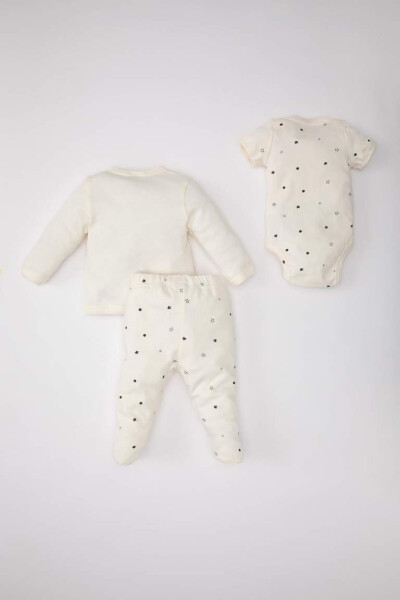 Baby Girl Star Pattern 4-Piece Hospital Discharge Set Red White - 8