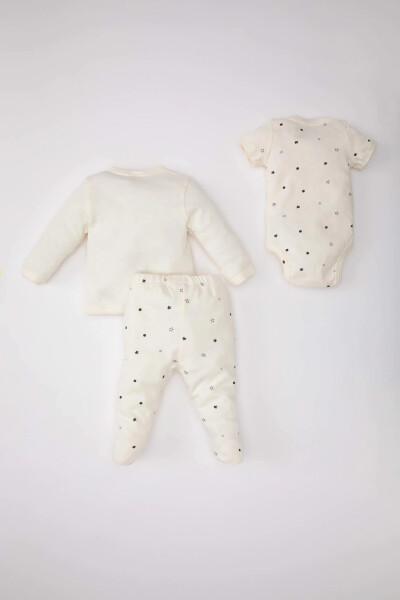 Baby Girl Star Pattern 4-Piece Hospital Discharge Set Red White - 11