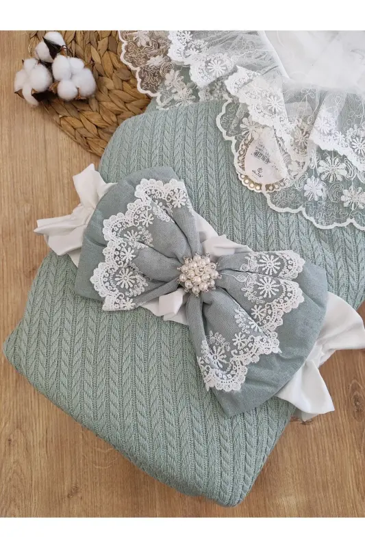 Baby Outdoor Swaddle Blanket Knitted Lace Veiled Baby Swaddle Hospital Outing Newborn Gift-MINT - 16