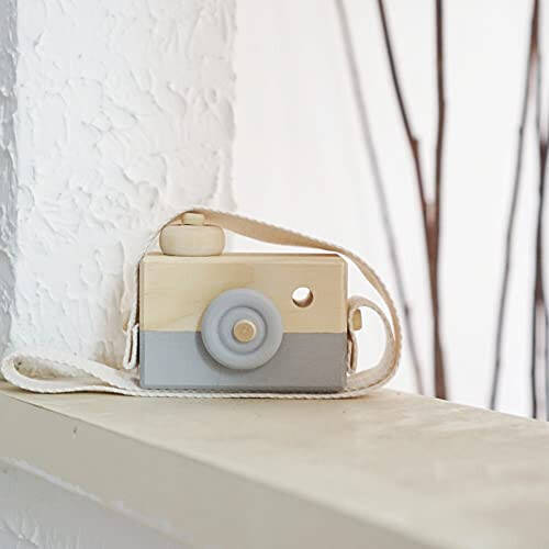 Baby Toy Wooden Mini Camera Toy, Baby Kids Cute Mini Sharpe Toy, Neck Hanging Photographed Props for Baby Toddlers Children Kids' Room Hanging Decor Gift (Gray) - 36